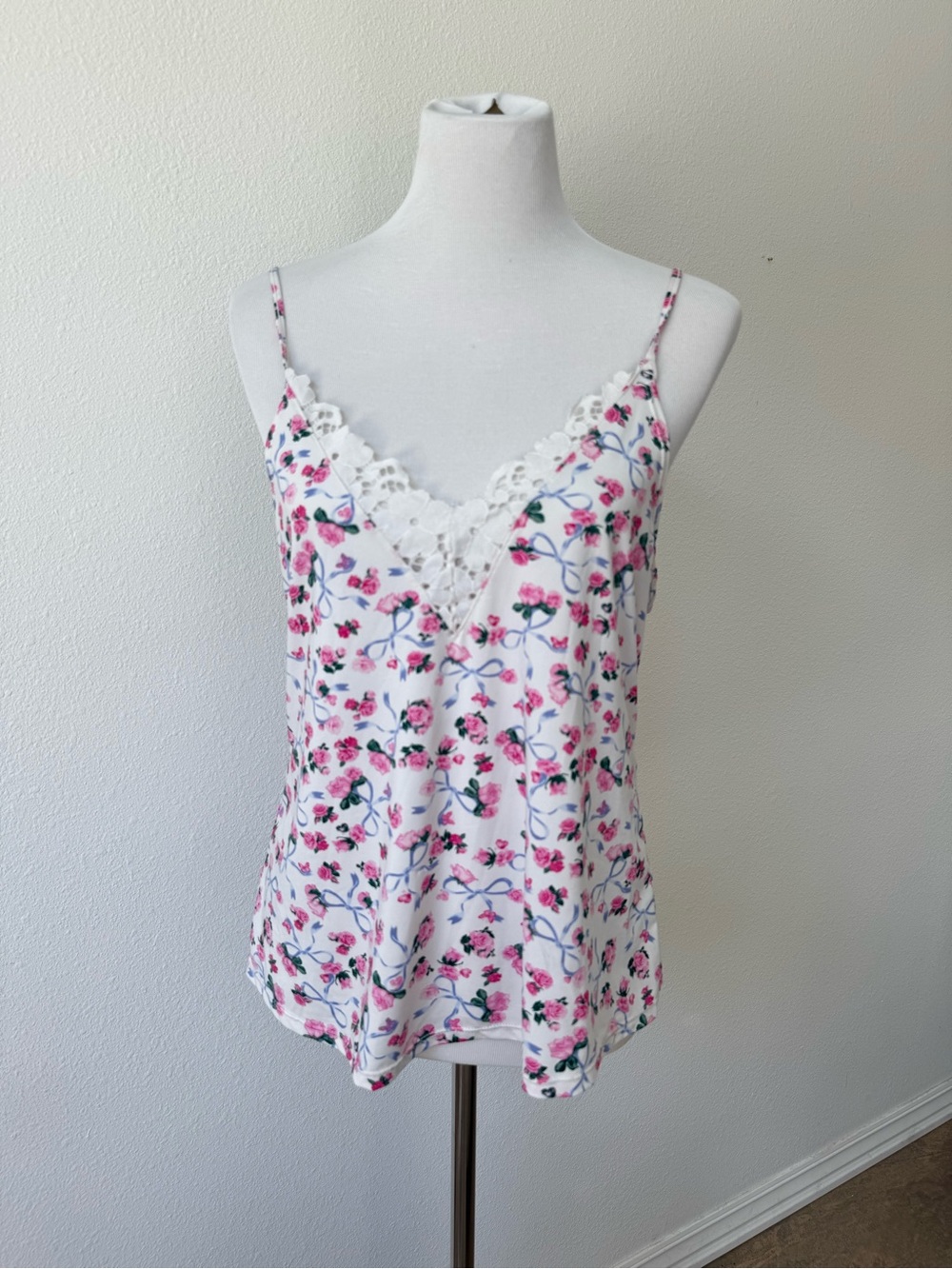 Women’s Jessica Simpson Lace Trim Floral Cami